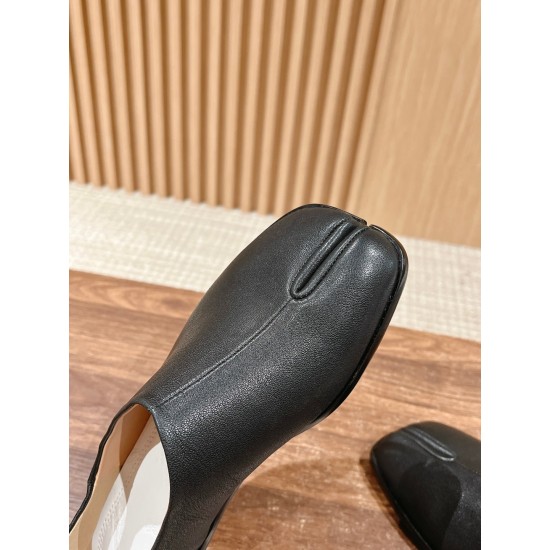MM6 sneakers