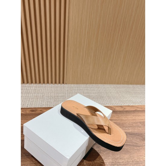 The row slippers