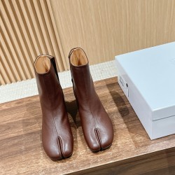 MM6 boots