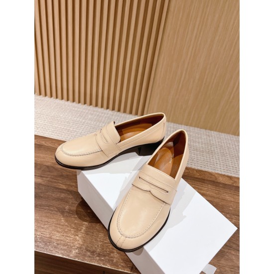 The row loafers The row loafers