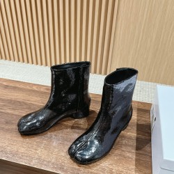 MM6 boots