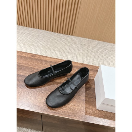 The row sandals