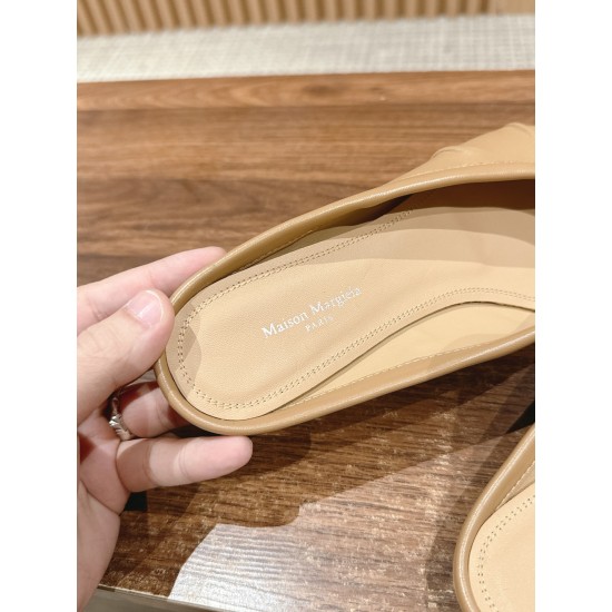 MM6 sneakers