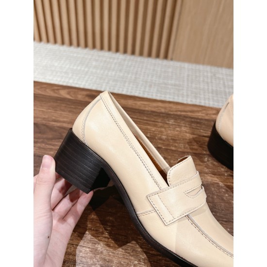 The row loafers The row loafers