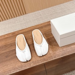 MM6 sneakers