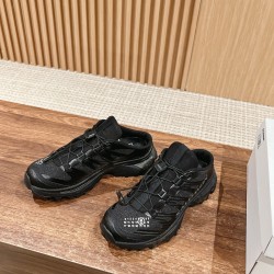 MM6 slippers
