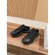 MM6 slippers
