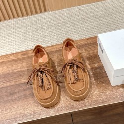 MM6 slippers