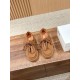 MM6 slippers