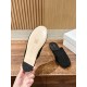 MM6 slippers