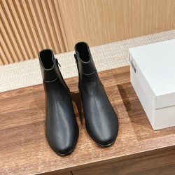 The row boots