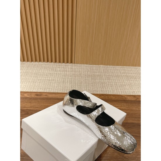 MM6 sandals