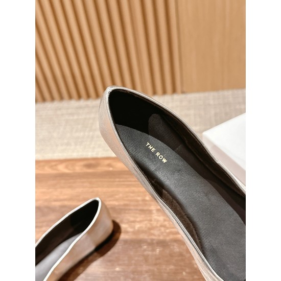 The row sandals
