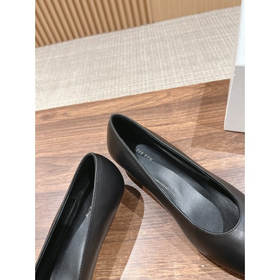 The row sandals