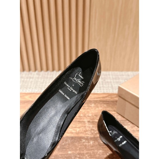 MM6 sandals
