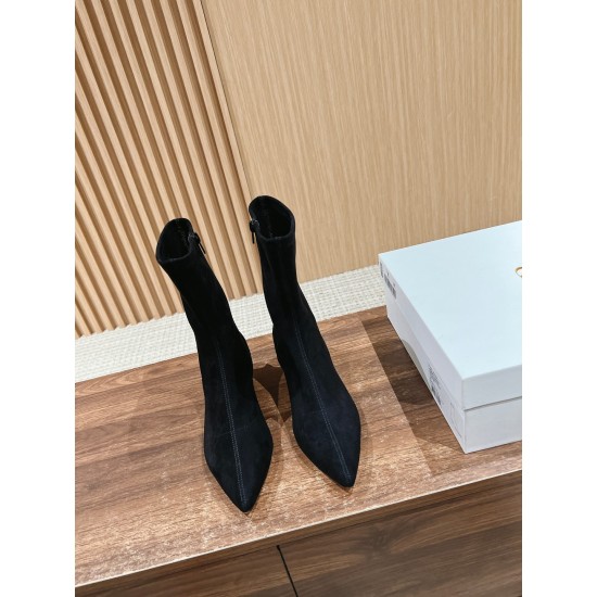 MM6 boots