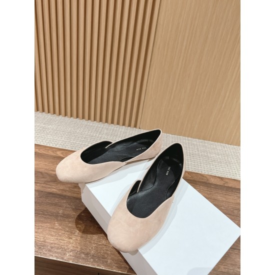 MM6 sandals