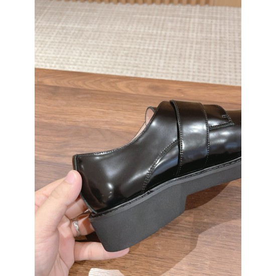 RV loafers