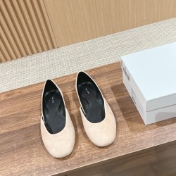 MM6 sandals