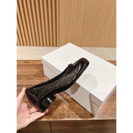 MM6 sneakers