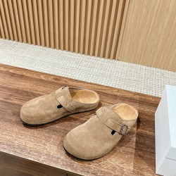 MM6 slippers