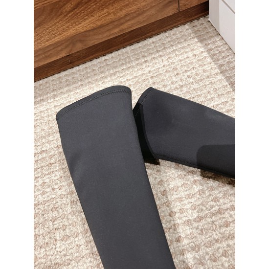The row boots