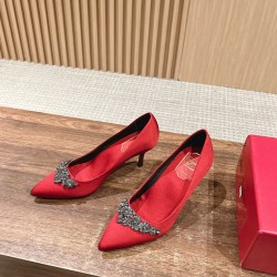 RV high heels
