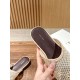 MM6 slippers