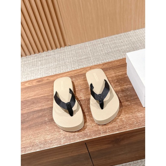 The row slippers
