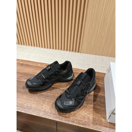 MM6 slippers