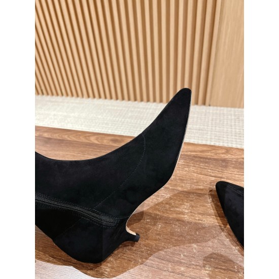 MM6 boots