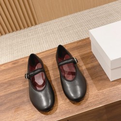 The row sandals