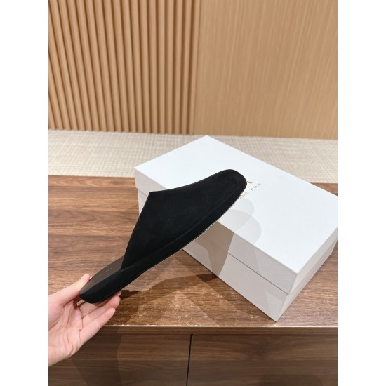 The row slippers