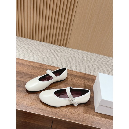 The row sandals