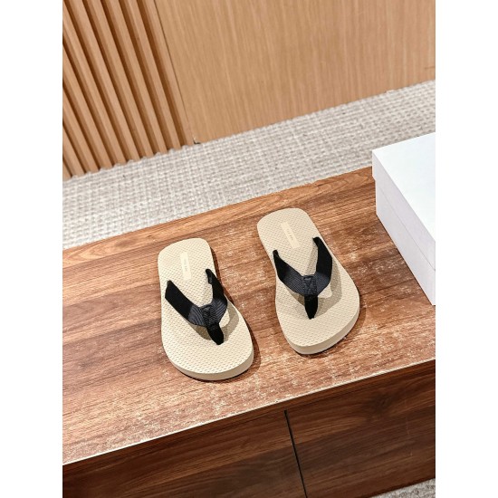 The row slippers