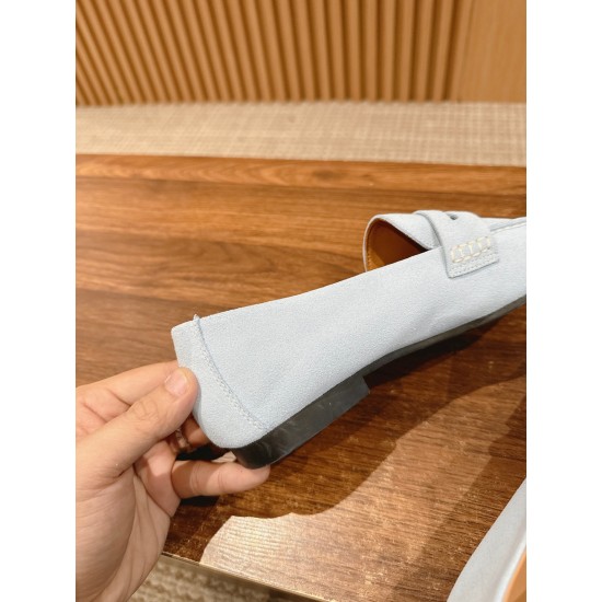 The row loafers The row loafers