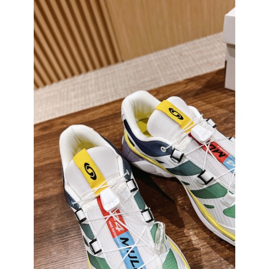 MM6 slippers