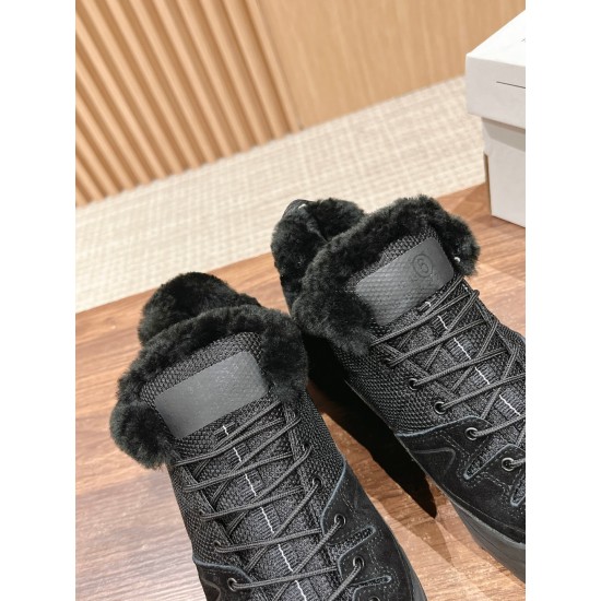 MM6 sneakers