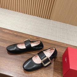 RV ballet shoes