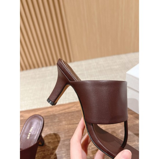 The row sandals
