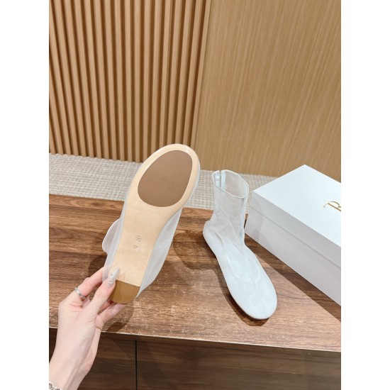 MM6 boots