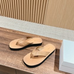 The row slippers