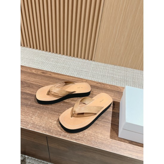 The row slippers