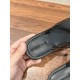 MM6 slippers