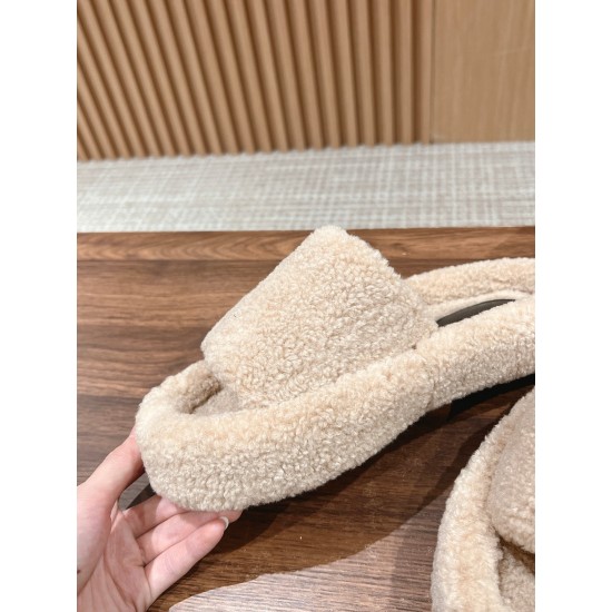 The row slippers