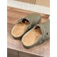 MM6 slippers