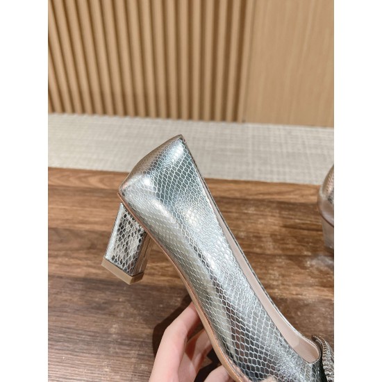 RV single shoe