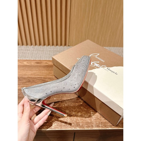MM6 sandals