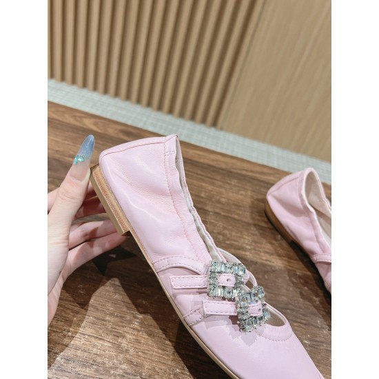 RV ballet shoes