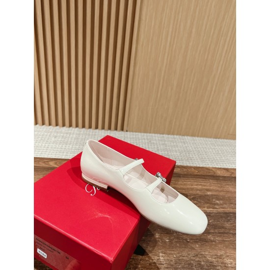 RV single shoe